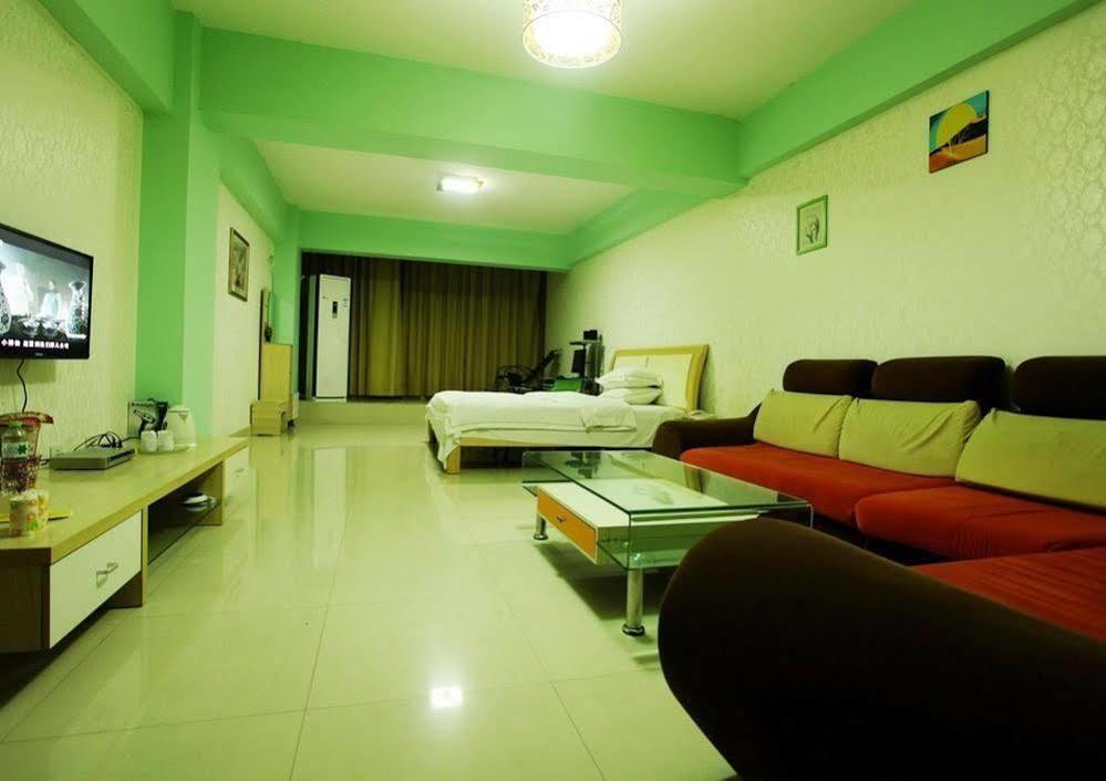 Taohuayuan Apartment Hotel Nanning Bagian luar foto