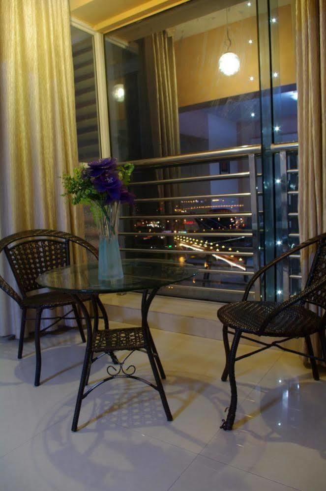 Taohuayuan Apartment Hotel Nanning Bagian luar foto
